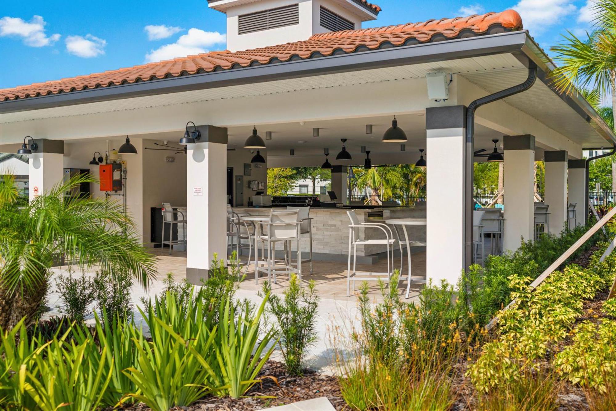 Updated Vista Cay Townhome, 10 Min From Universal ออร์ลันโด ภายนอก รูปภาพ